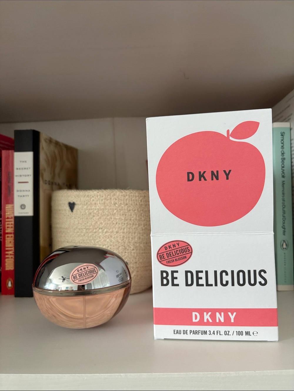 Basically brand new dkny be delicious fresh blossom size 100